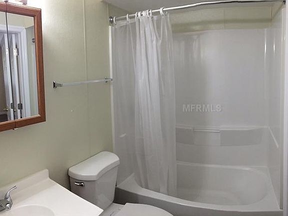 5th image of 604 E Garden St APT 8
