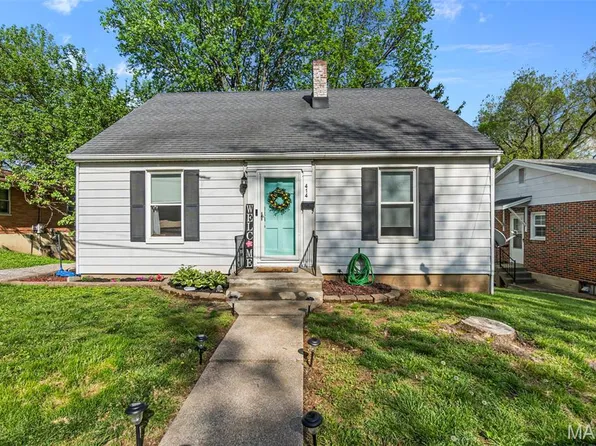 414 N Russell St, Jackson, MO 63755