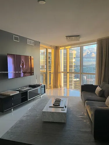 18201 Collins Ave Photo 1