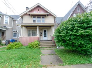 115 N 8th St, Watertown, WI 53094