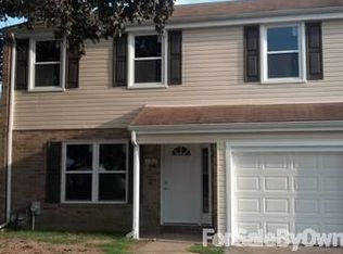 6200 Patrick Henry Ct, Bensalem, PA