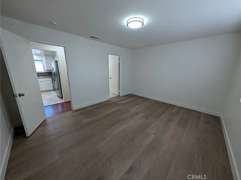 845 W Olive Ave #B — Photo 23