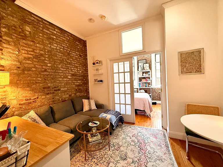 237 E 58th St #5B — Photo 5