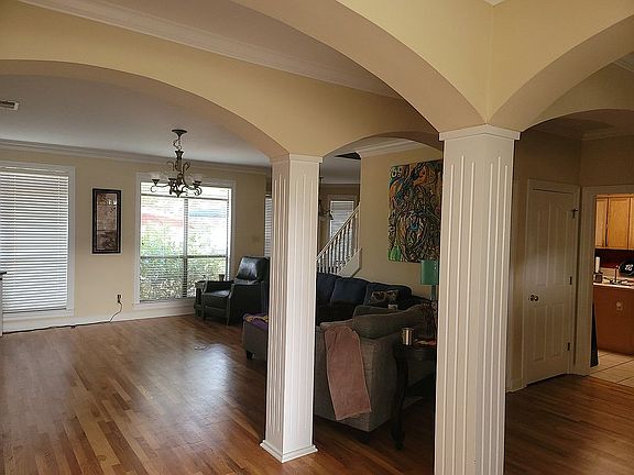 2nd image of 7604 N Emerald Greens Dr