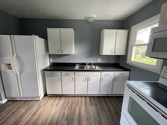 5th image of 1512 Oak St
