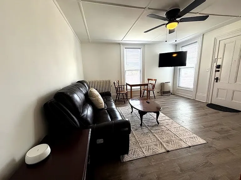 166 Main St #21 — Photo 5