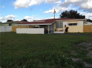 1521 S 66th Ave, Hollywood, FL 33023