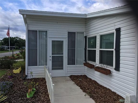 3rd image of 4138 Bald Cypress Dr