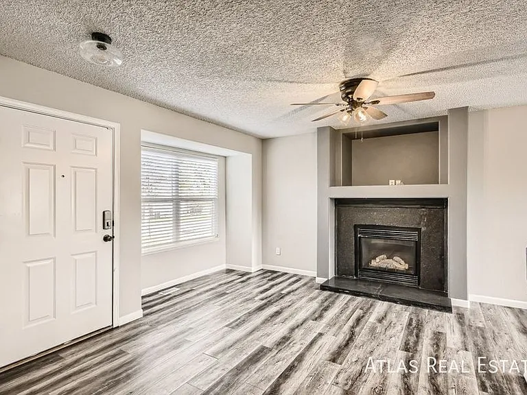 6948 Fountain Ridge Cir — Photo 2