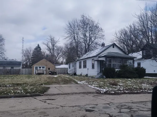 212 Meade St, Saginaw, MI 48602