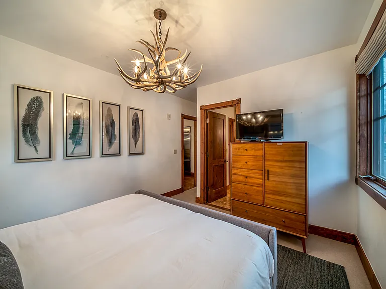 503 W Main St #B101 — Photo 6