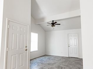 9074 Hines Cir, Cresson, TX 76035