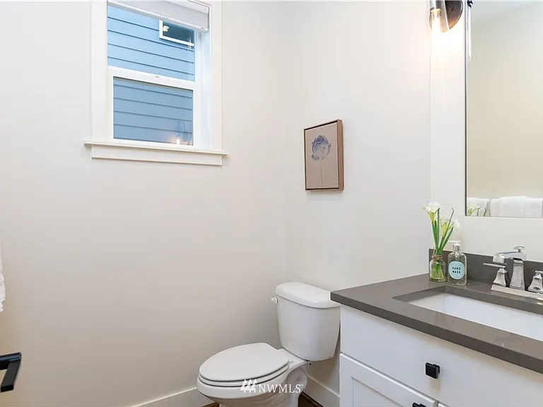 5608 218th Ct SW — Photo 19