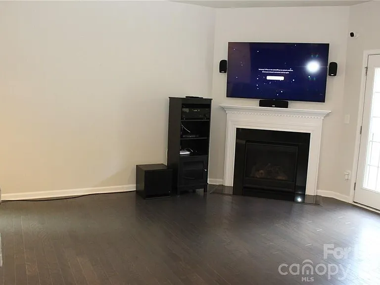 6017 Sweetbay Ln — Photo 10
