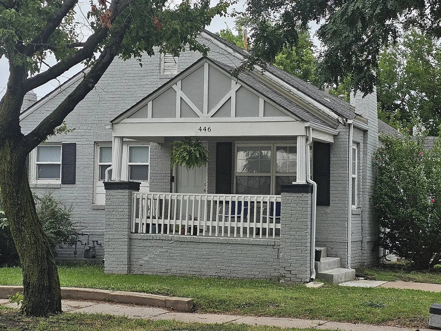 1 bed, 2240 sqft, $650 — Photo 1