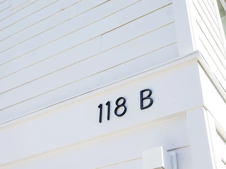 118 Magnolia St — Photo 17