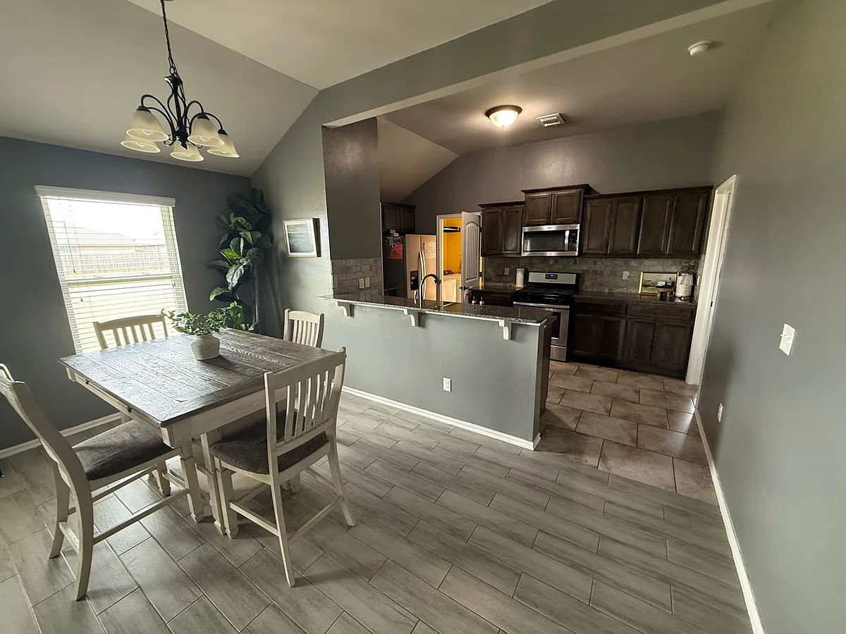 Building Photo - 4725 Pyrope Ln