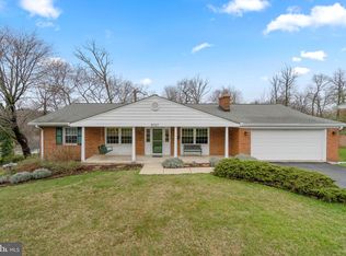 9707 Laconia Dr, Hyattsville, MD 20783