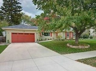 182 Nottingham Rd, Columbus, OH 43214