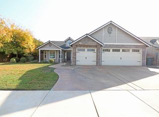 2534 N Vickie St, Visalia, CA