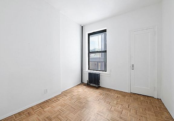 3rd image of 340 E 5th St APT D1