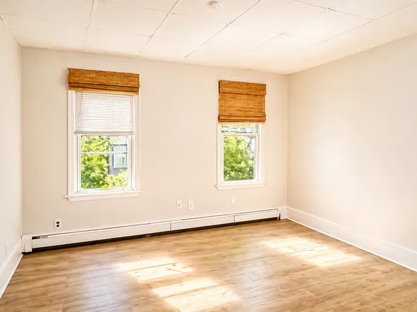 20 Trenton St #1, Boston, MA 02128