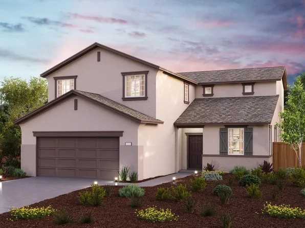 155 S McKenna Ave, Kerman, CA 93630