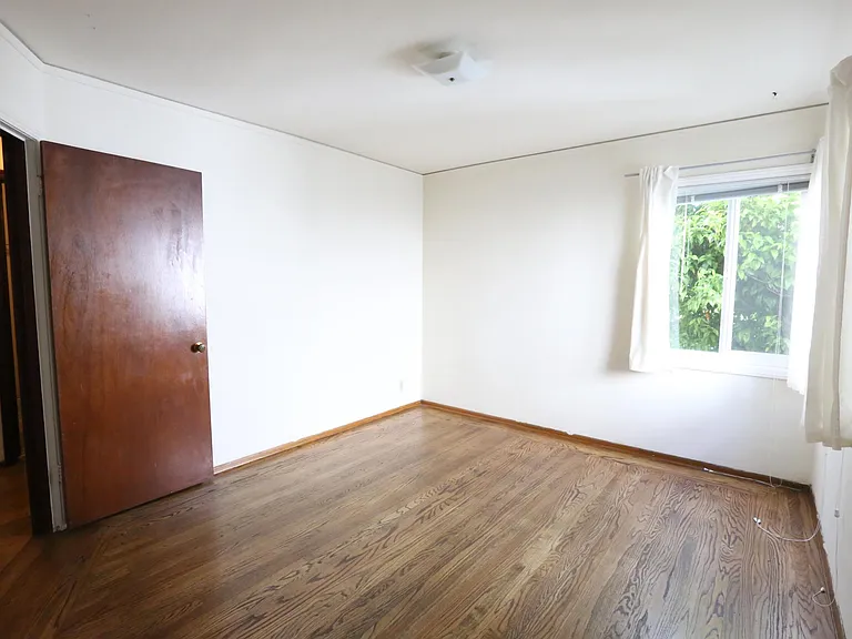 1743 Berkeley Way #B — Photo 6