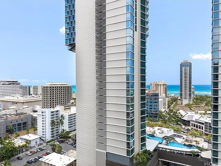 2140 Kuhio Ave #2006 — Photo 7