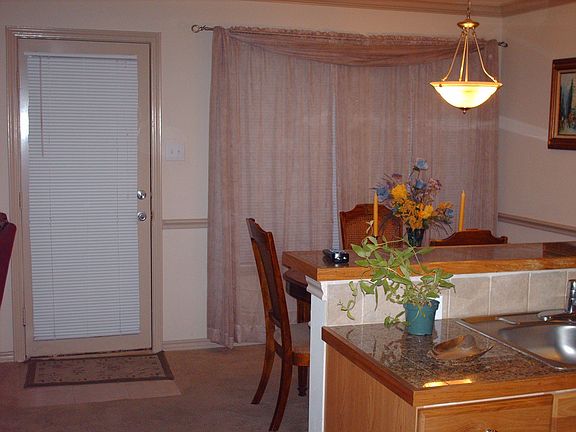 4th image of 3951 Seaside Ct