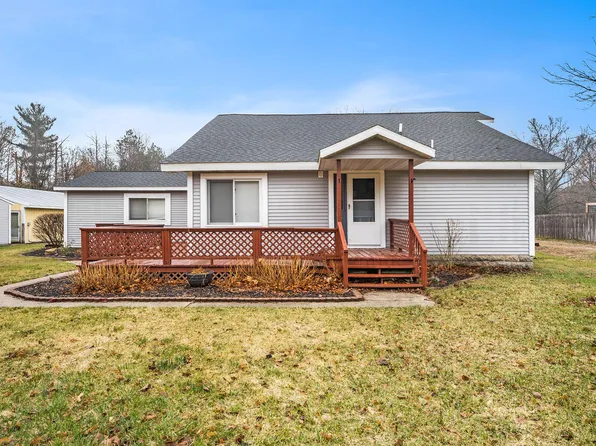 7598 Durham Rd, Whitehall, MI 49461