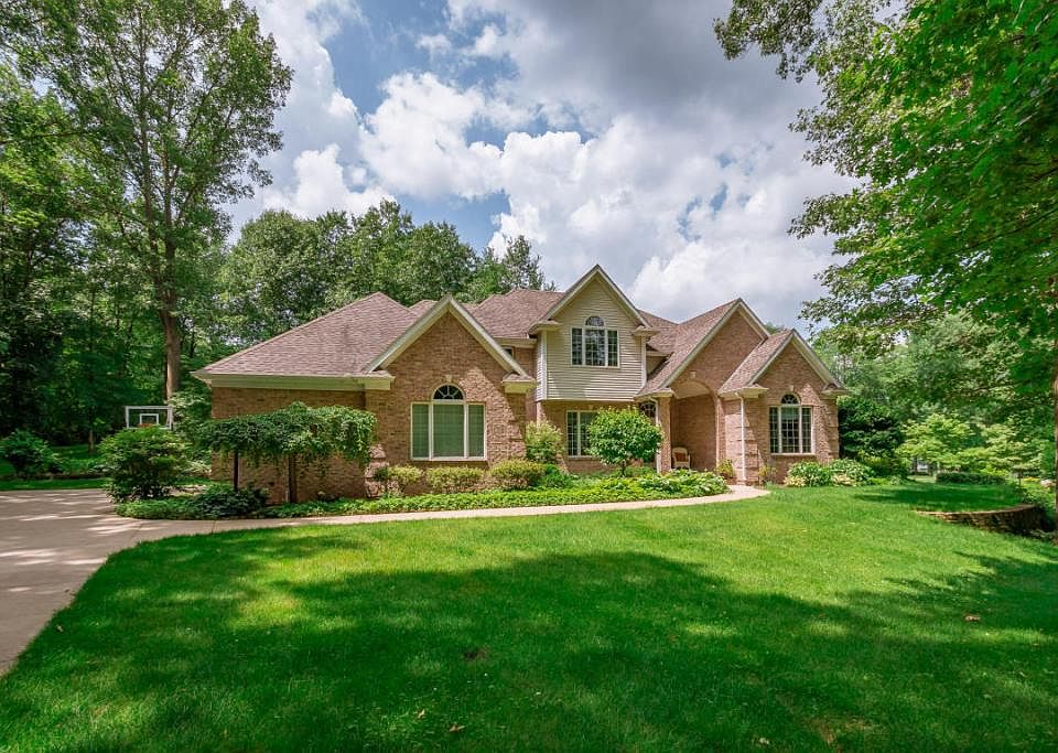 1st image of 71206 Covington Bluff Ct