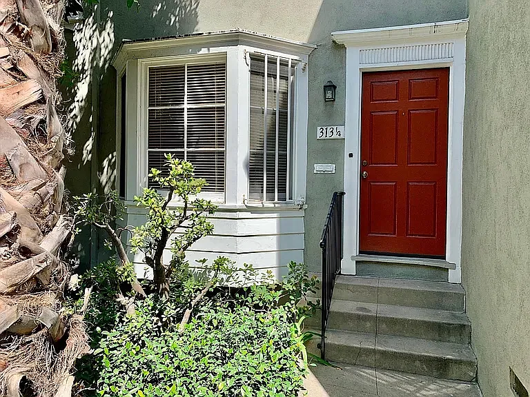 313 S Cochran Ave #1/4
