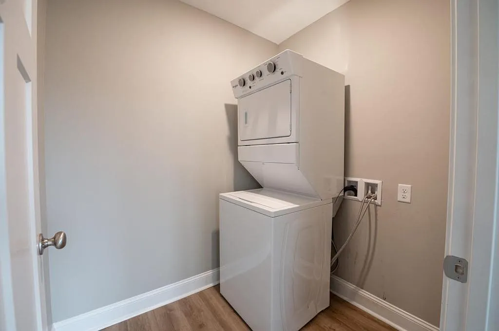 105 S Zetterower Ave, apt 34 — Photo 3