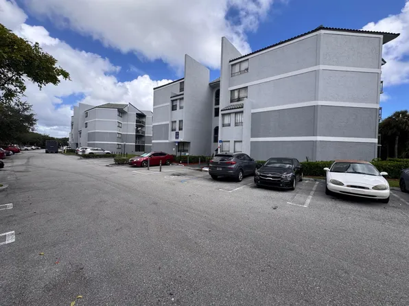 1720 N CONGRESS Avenue #201, West Palm Beach, FL 33401