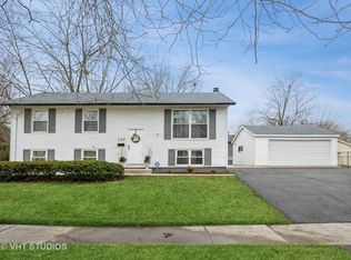 750 Notre Dame Dr, Matteson, IL 60443