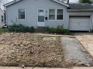 305 S Dade Ave, Saint Louis, MO 63135