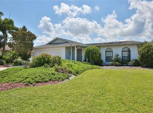 6321 16th Avenue Dr W, Bradenton, FL 34209