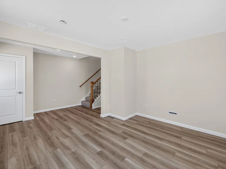 2635 Lohan Way — Photo 18