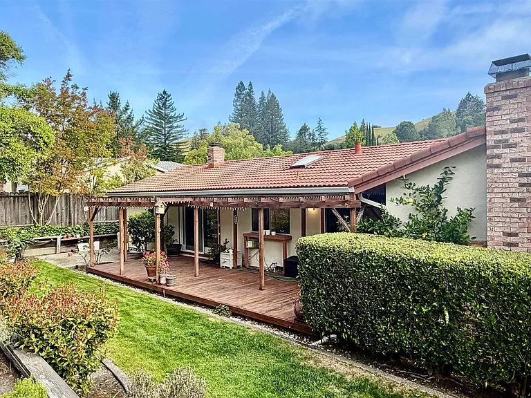 3941 Campolindo Dr — Photo 13