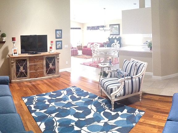 5th image of 15488 Orlanda Dr