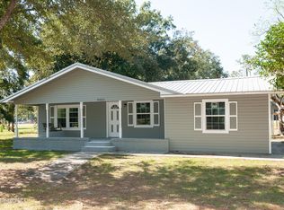 21621 County Home Rd, Moss Point, MS 39562