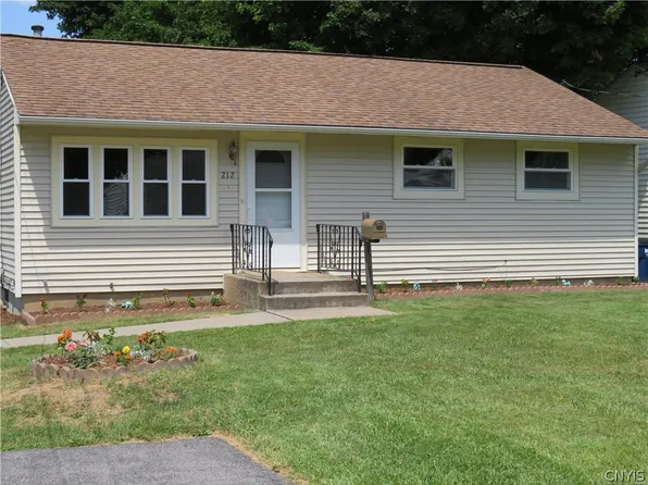 212 Jane Dr, Syracuse, NY 13219