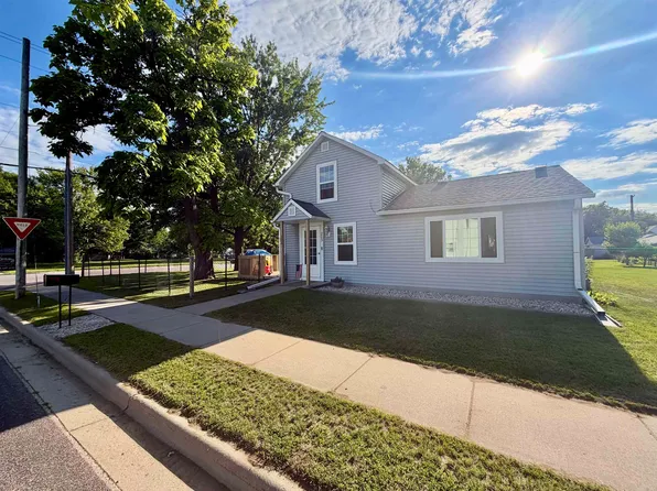 203 N 3rd St, Muscoda, WI 53573