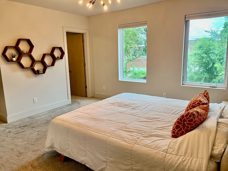 4148 McRee Ave — Photo 16
