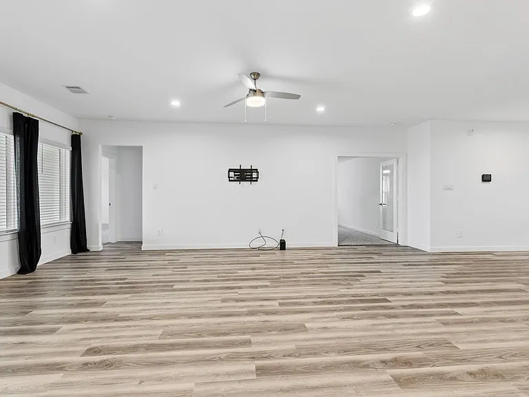 31514 Avebury Lake Ln — Photo 35