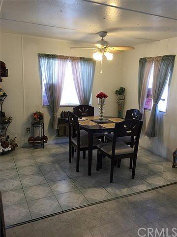 2nd image of 102 S Colombo Ln
