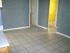 4th image of 1019 Malaga St