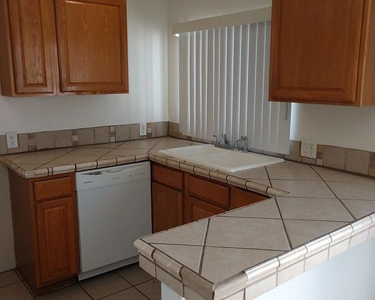 4th image of 272 W Via Olivera Unit 5