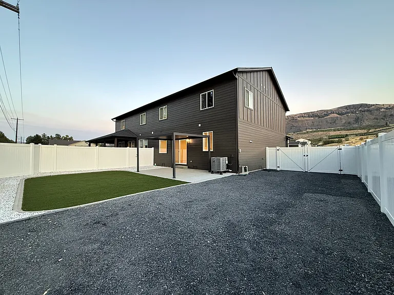 226 Berryman Way #A — Photo 41